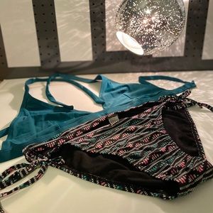 Old Navy Swim Top and Bottom